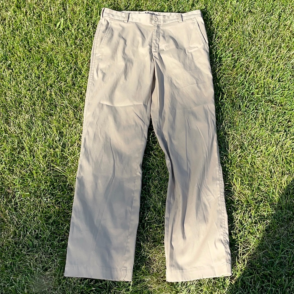 Nike Tan Chinos Relaxed Fit Straight Leg
